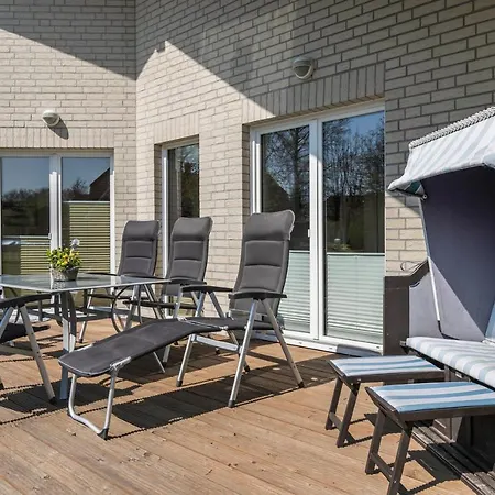 Haus Emmi Holiday home Busum